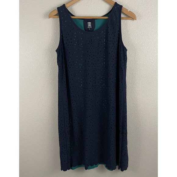Title Nine Women's Illusion Women's L Nimblene Laser Cut Activewear Dress Blue - Picture 1 of 4